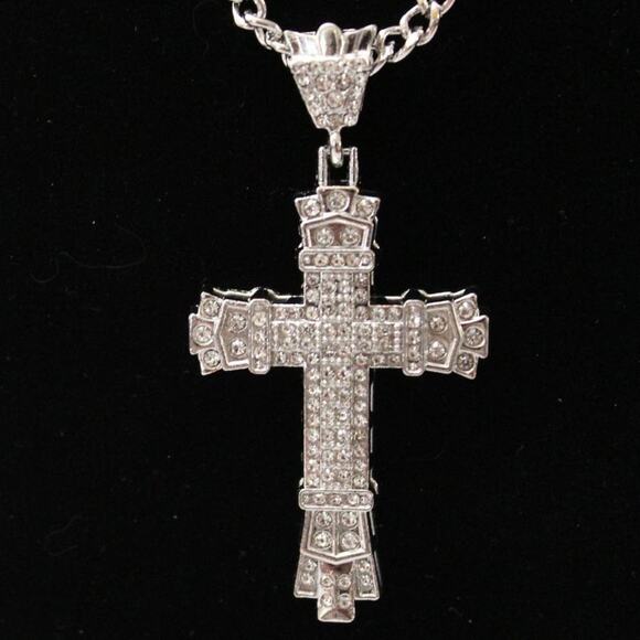 New Silver Tone Rhinestone Cross Necklace N107 - Picture 1 of 4